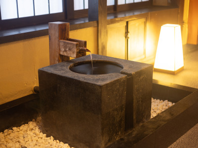 飲泉所
