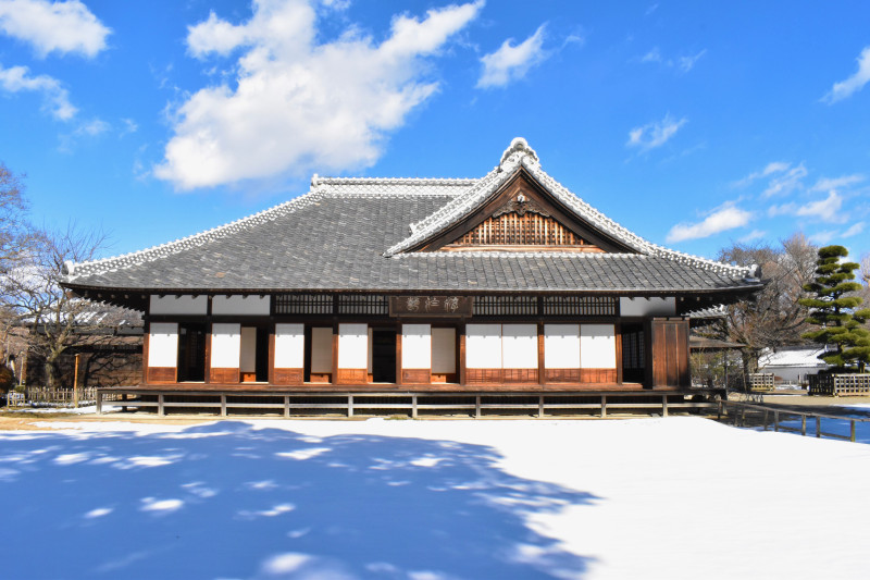 文武の試験や儀式で使われた正庁。弘道館の中心的な建物です。