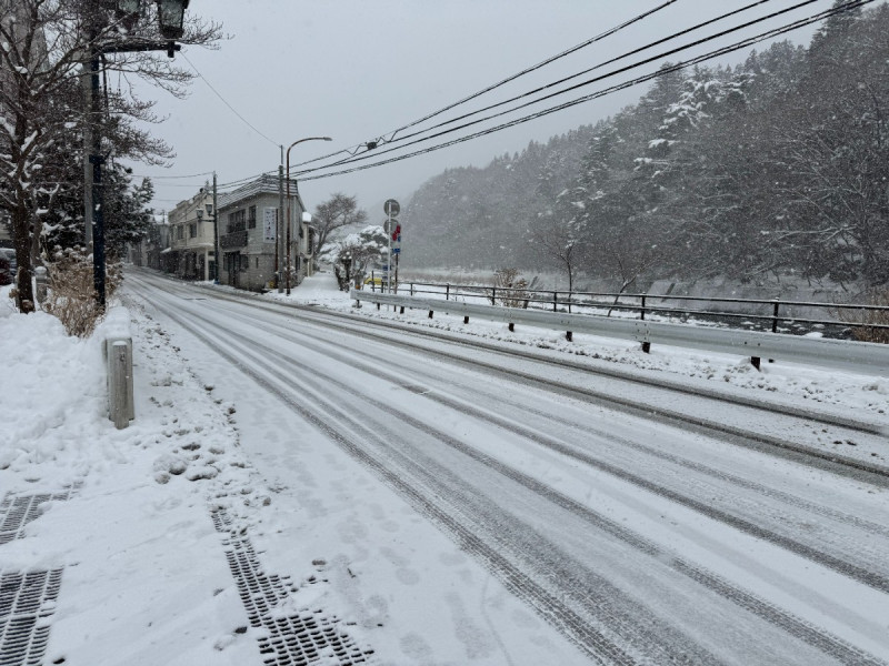 ホテル前の道路